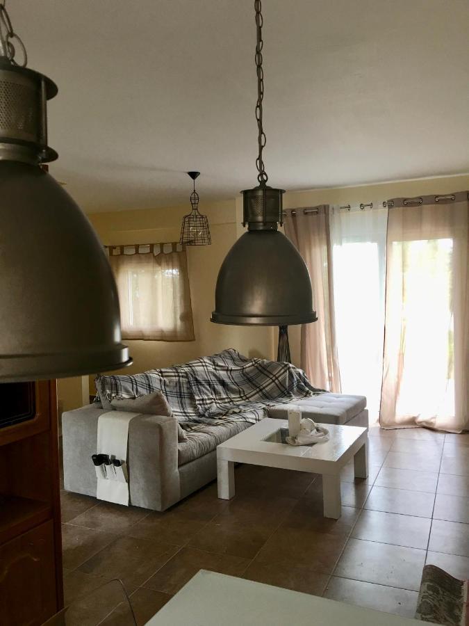 Hostal Modern House Afytos Exterior foto